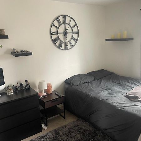 This Apartment Is No Longer Available! 曼彻斯特 外观 照片